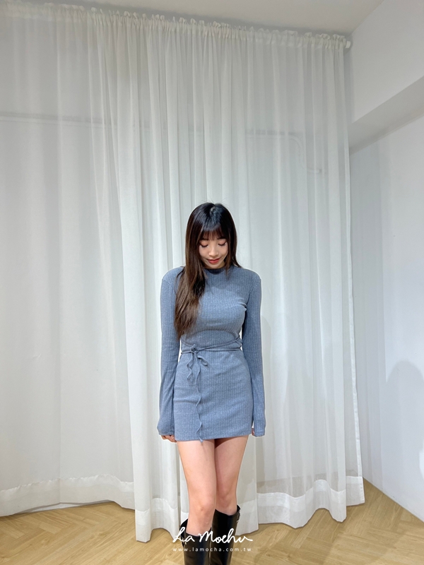 綁帶美背坑條短洋裝